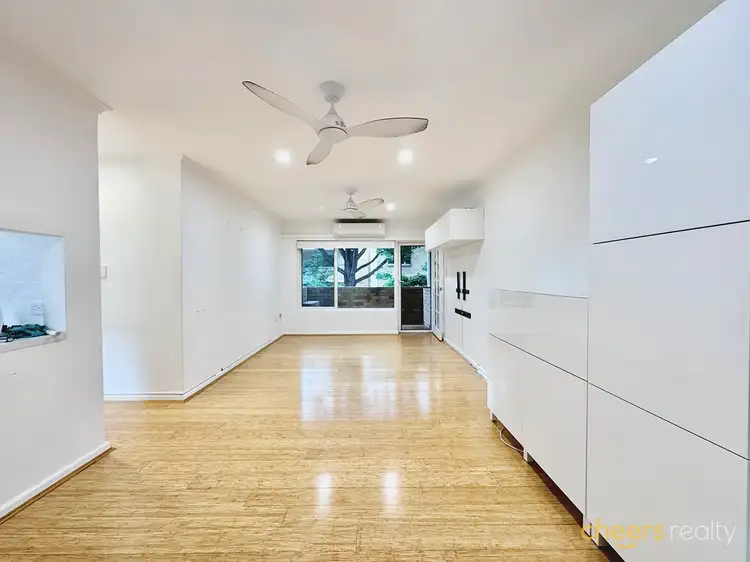 11/53-59 Helen Street