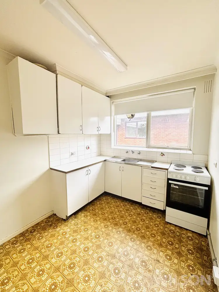 13/14 Mitford Street