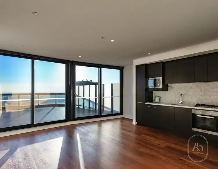 3201/850 Whitehorse Road