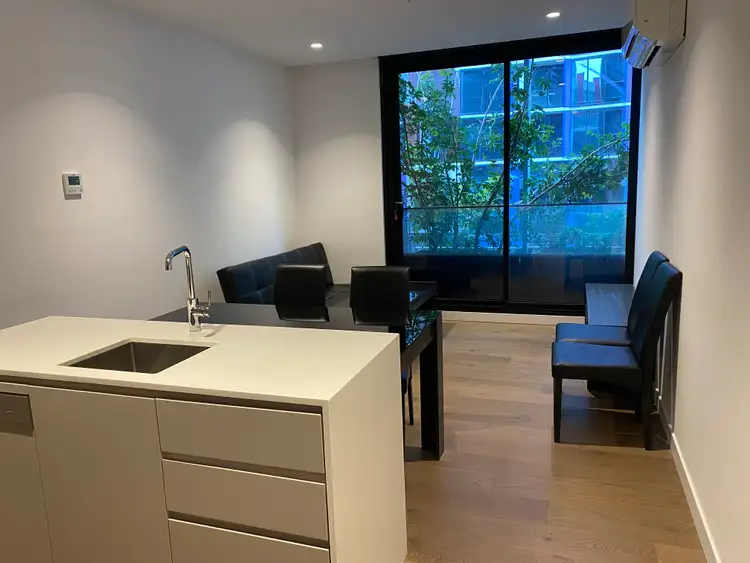 801/462 Elizabeth Street