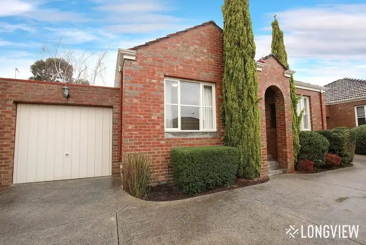 2/12 Hirst Street, Blackburn VIC 3130