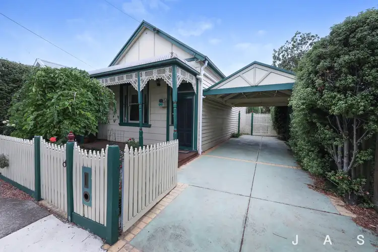 51 Kingsville Street