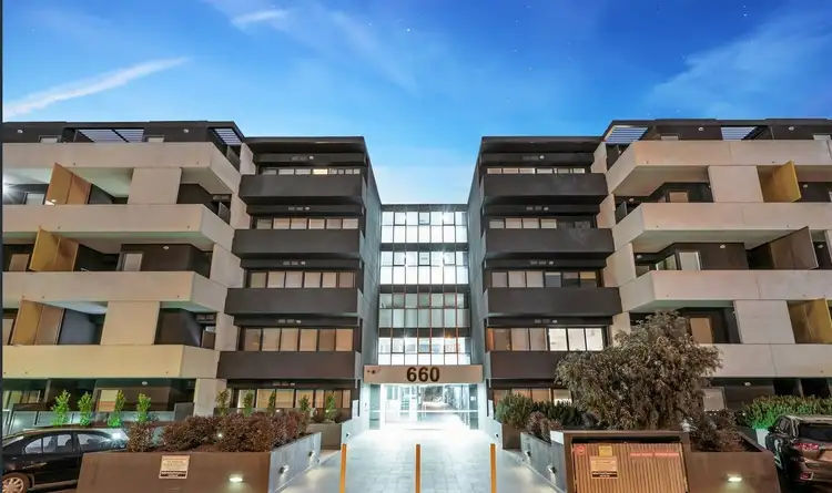 G15/660 Blackburn Road