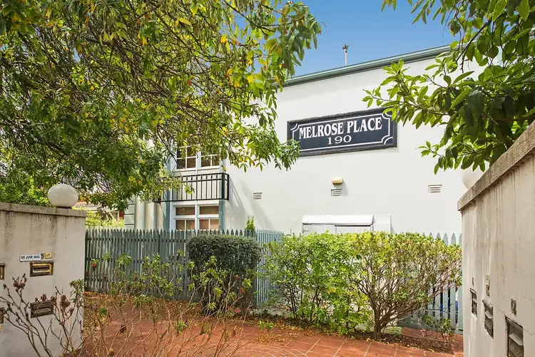 6/190 Murrumbeena Road