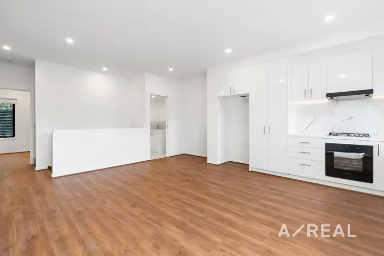 2/112 Carrington Road