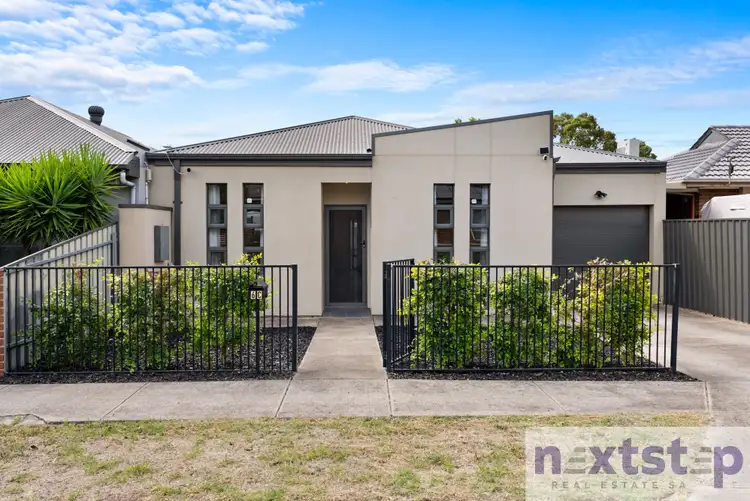 6C Lydia Avenue