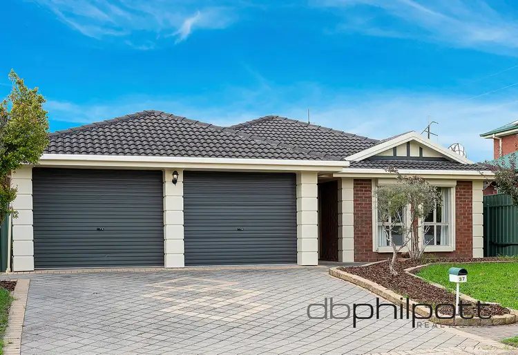 37 Bluestone Drive
