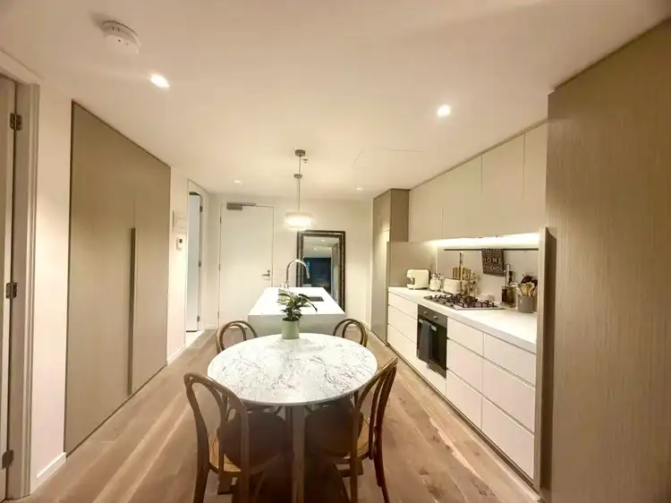 112/450 St Kilda Road