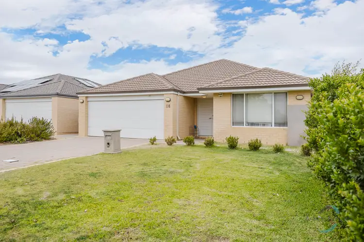 68 Leschenault Loop