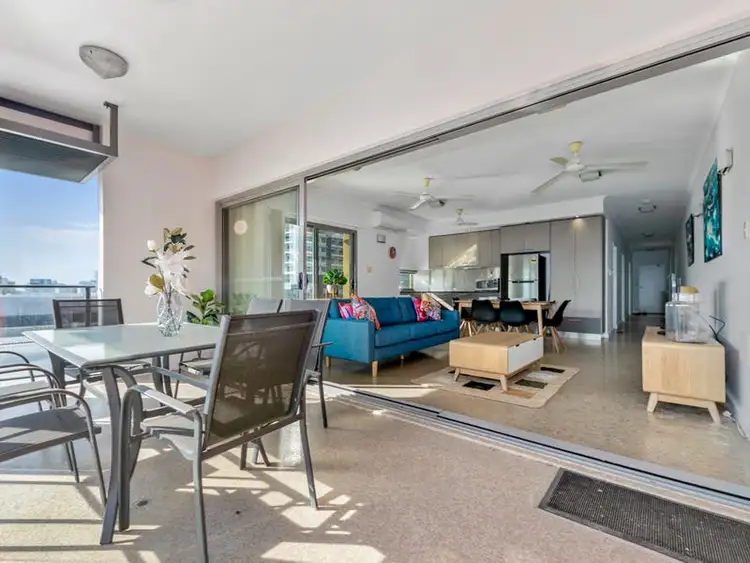 9/30 Cavenagh Street