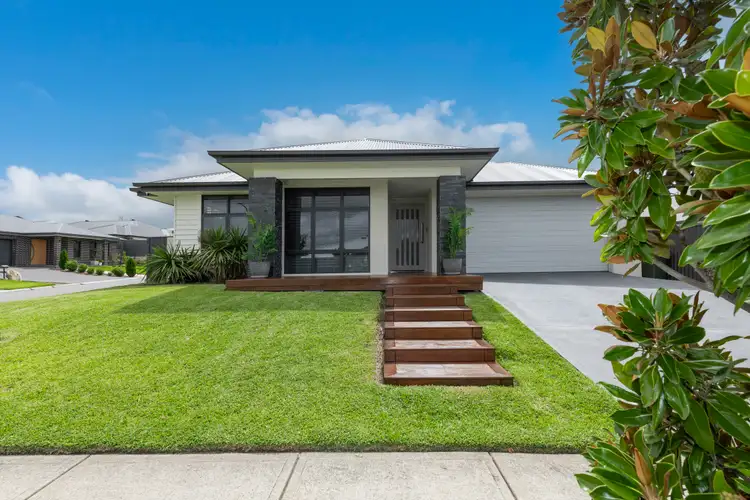 26 McMahon Avenue