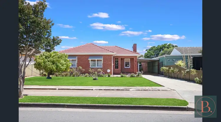 5 Rollands Street
