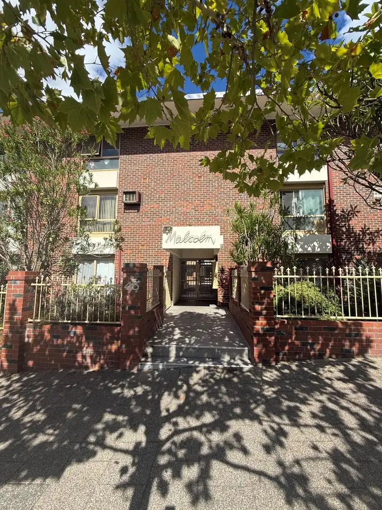 213/45 Malcolm Street