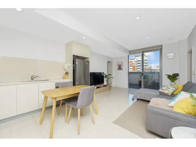 5068/3 Belmore Street