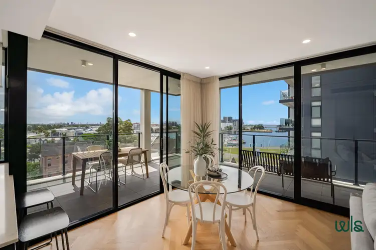 603/12 Bishopsgate Street