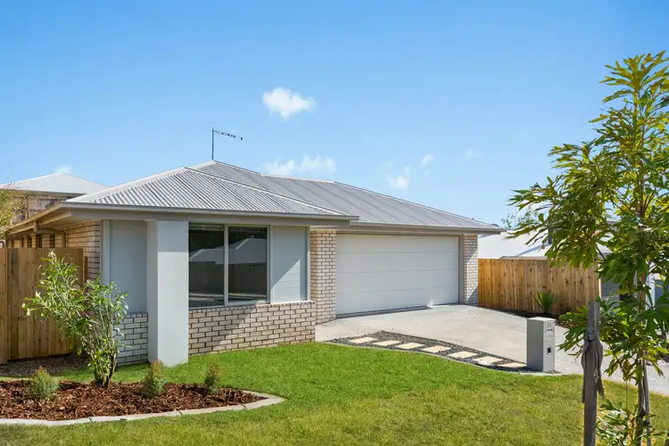 26 Finch Street