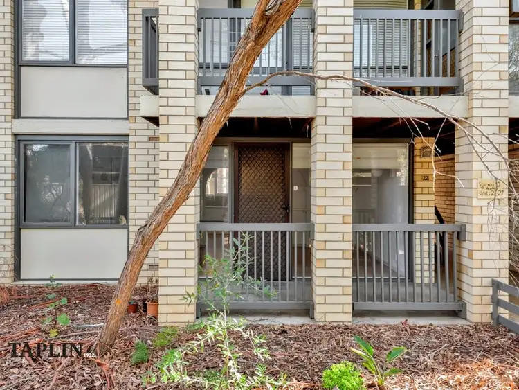 22/3 Ferguson Street
