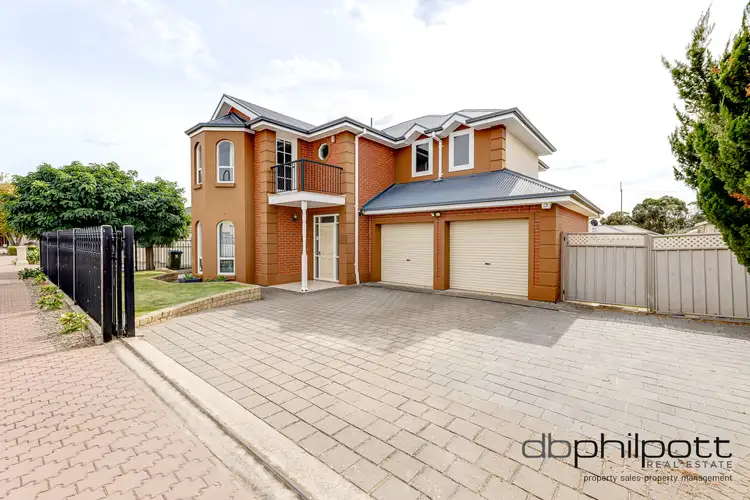 14 Stonehaven Lane