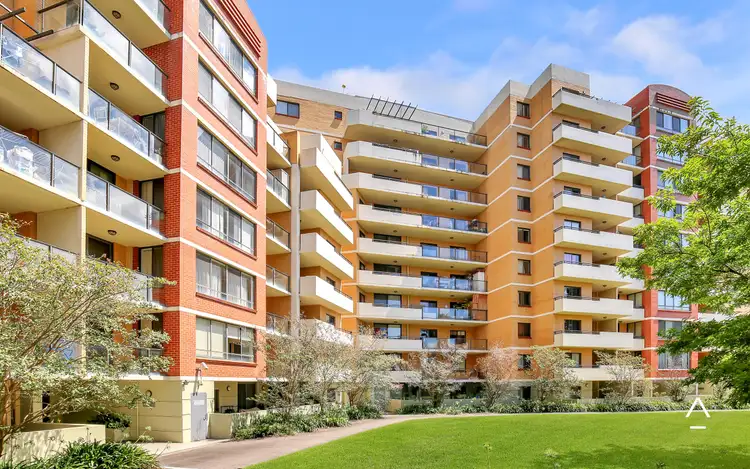 5/1 Clarence Street