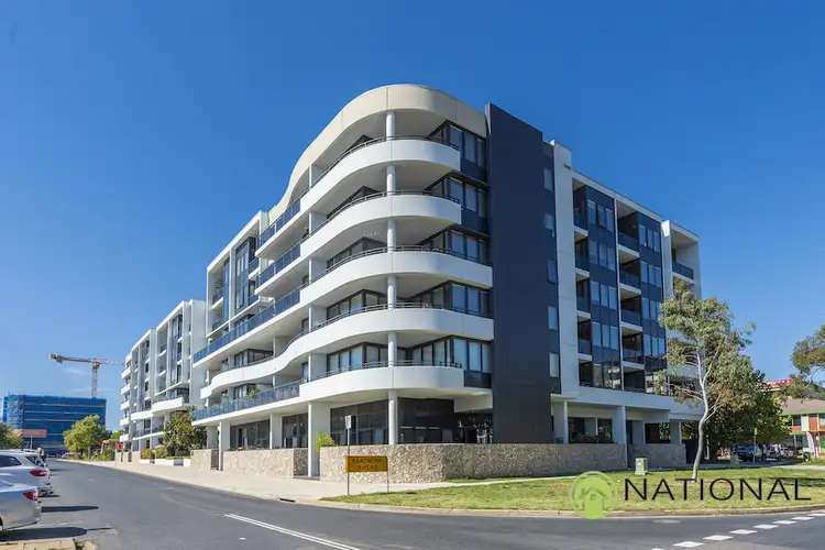78/26 Antill St