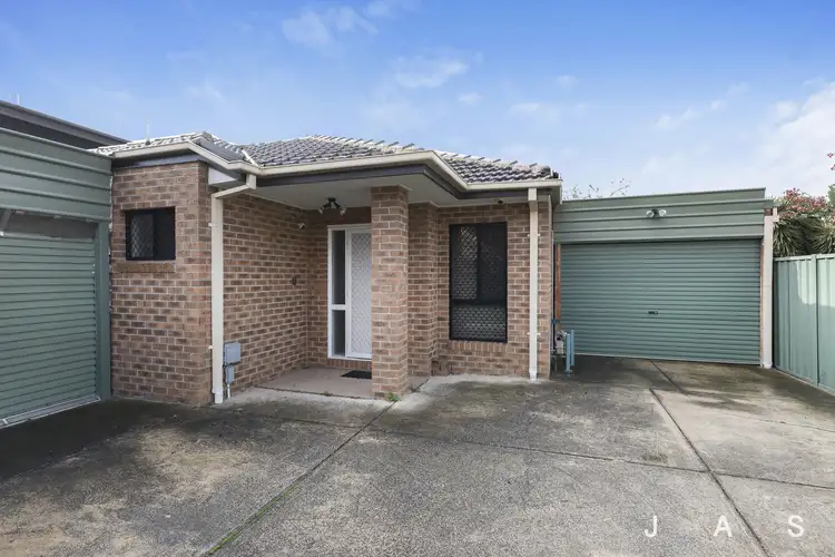 2/114 Duke Street