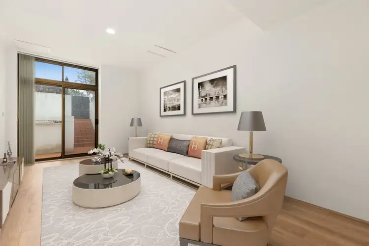 140/450 Pacific Highway