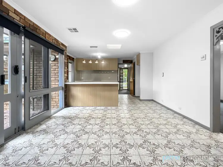 15 Yarrabee Drive