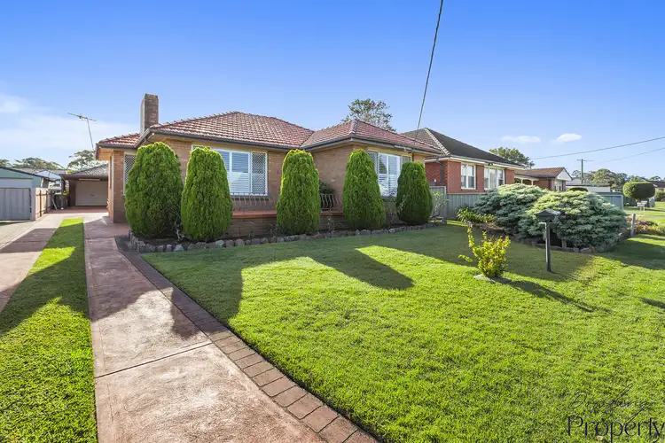 8 Blackwood Avenue