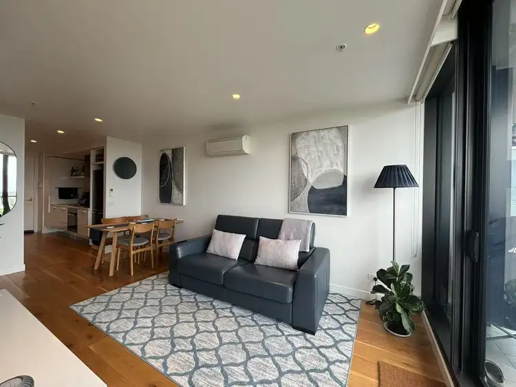 1014/35 Albert Road