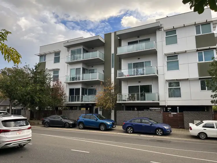 11/2 Allan Street