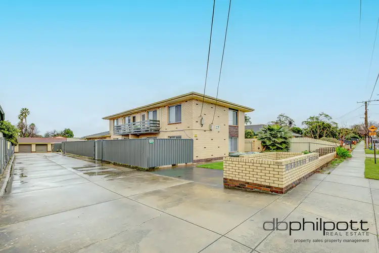 2/10 Robert Avenue
