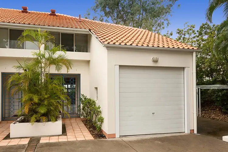 2/710 Sherwood Rd
