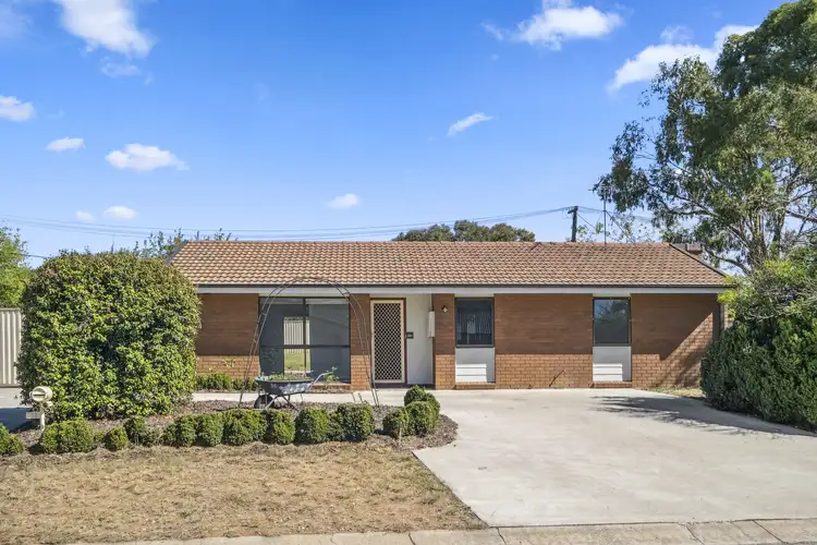 13 Rylah Crescent