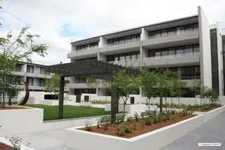 90/22 Eyre Street