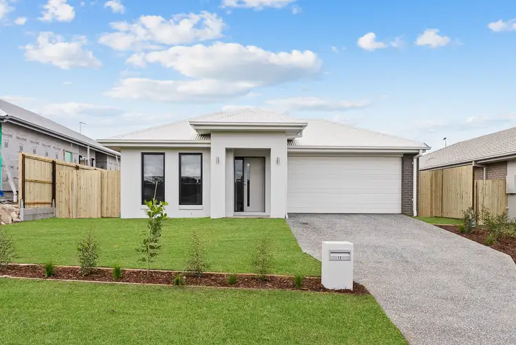 12 Oliver Drive