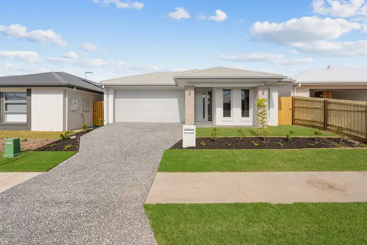 12 Kakadu Street