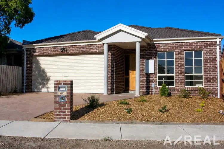 1/22 Hawkes Drive