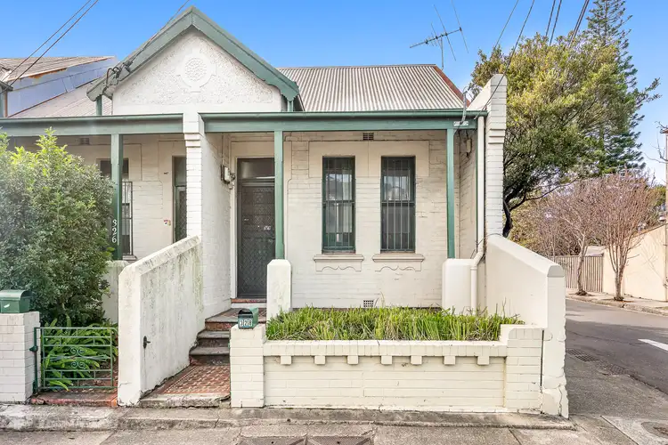 328 Edgeware Road