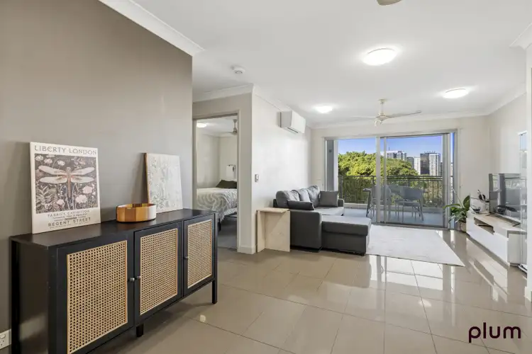 612/8 Hurworth Street