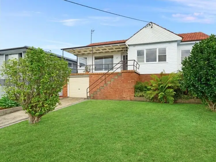 77 Buttaba Avenue