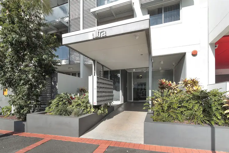 232/83 Robertson St