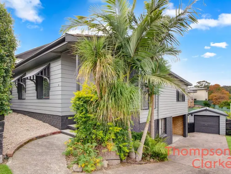 18 Mingay Avenue