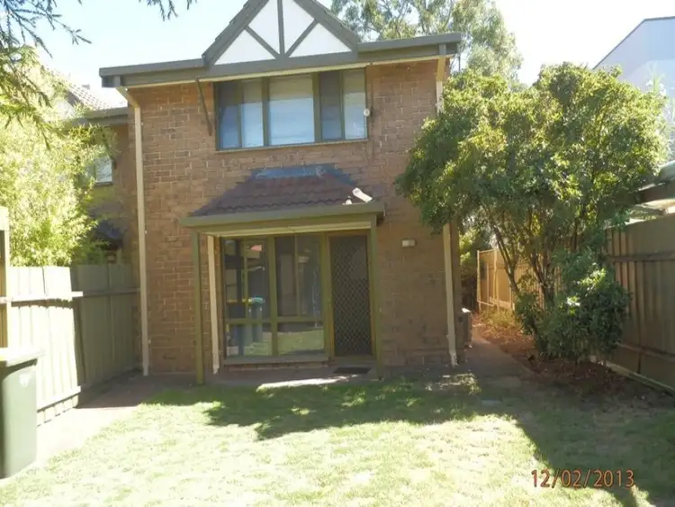 5/12 Katherine Street