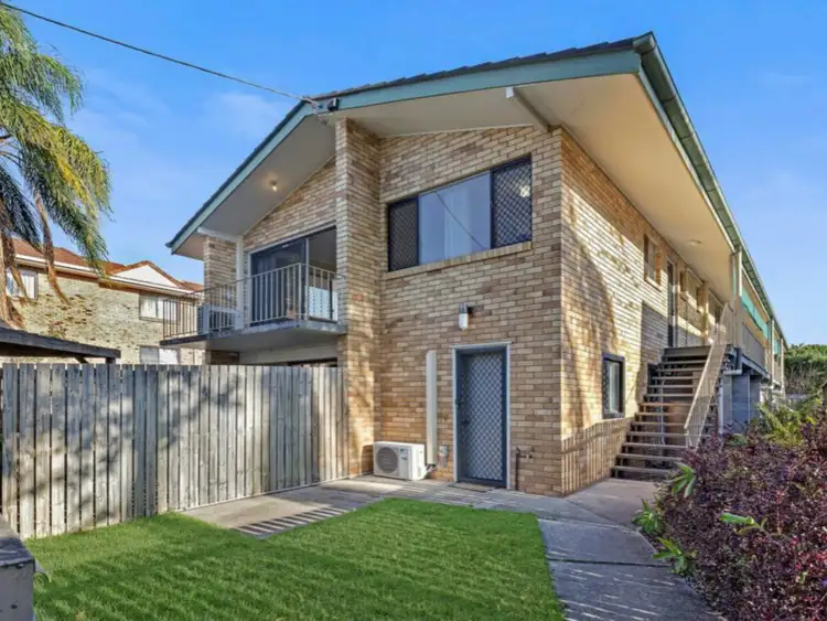 4/16 Norman Drive
