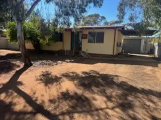 62 Roberts Street