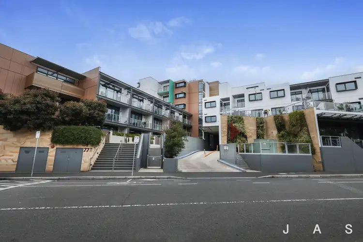 415/77 Hobsons Road