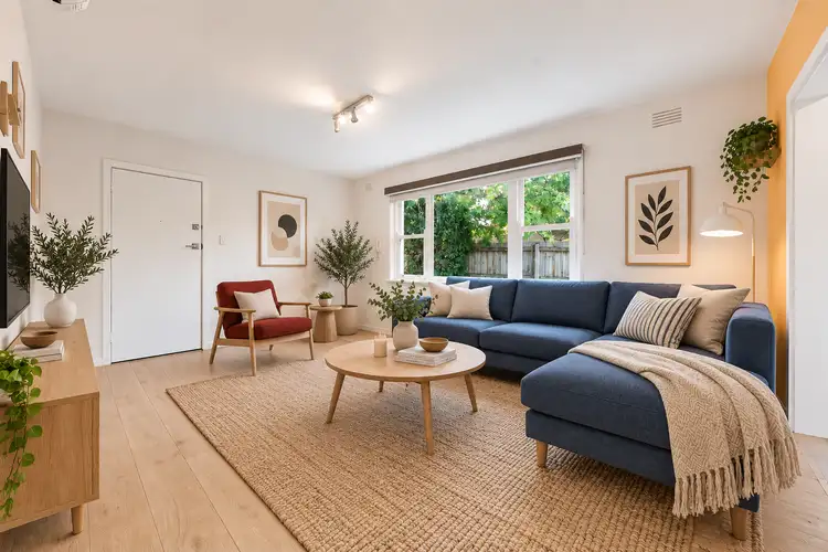 1/119 Rushall Crescent