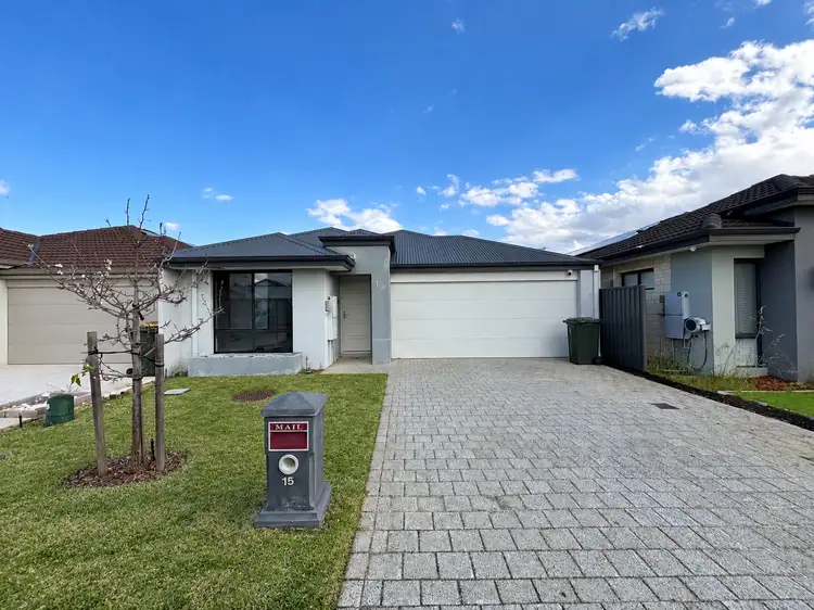 15 Grasmere Way