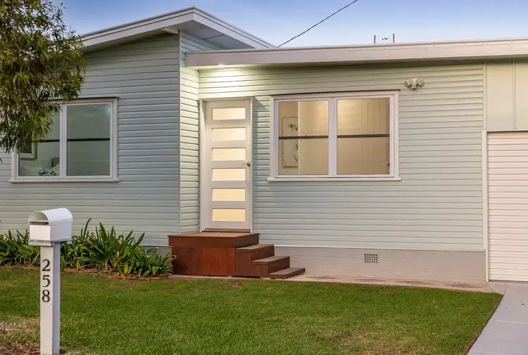 258 Tor Street, Rockville QLD 4350