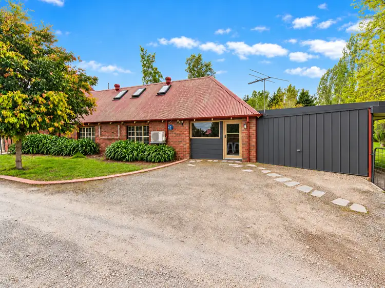 Cottage 3 501 North Road